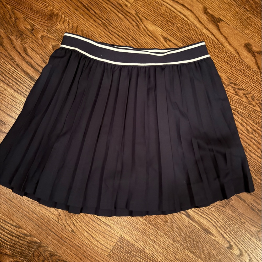 Ladies Peter milar pleated skort